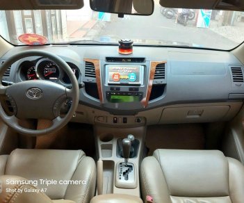 Toyota Fortuner 2010 - Bán Toyota Fortuner năm 2010, màu đen