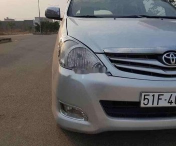 Toyota Innova 2011 - Cần bán lại xe Toyota Innova G sản xuất 2011, màu bạc