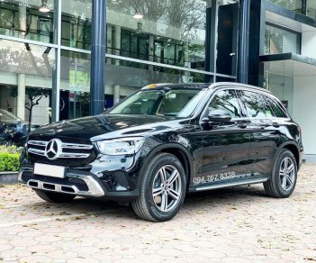 Mercedes-Benz GLC-Class GLC 200 2020 - Cần bán lại xe Mercedes GLC 200 sản xuất năm 2020, màu đen