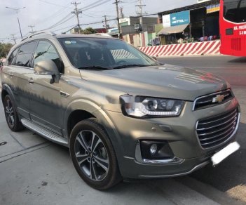 Chevrolet Captiva 2017 - Bán Chevrolet Captiva năm sản xuất 2017, màu xám