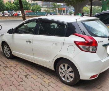 Toyota Yaris    2016 - Bán xe Toyota Yaris năm sản xuất 2016, màu trắng, nhập khẩu nguyên chiếc 