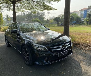 Mercedes-Benz C class C200  2018 - Bán xe Mercedes C200 đời 2018, màu đen như mới