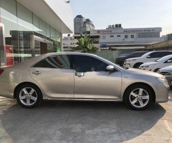 Toyota Camry   2.5Q 2014 - Bán xe Toyota Camry 2.5Q sản xuất năm 2014 số tự động, 790 triệu