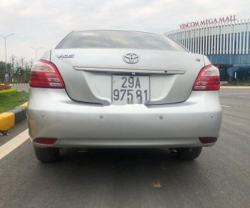 Toyota Vios 2013 - Bán Toyota Vios năm 2013, màu bạc giá cạnh tranh