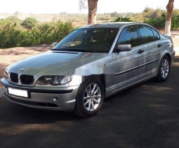 BMW 3 Series 2005 - Xe BMW 3 Series 318i đời 2005, màu bạc chính chủ, 215 triệu