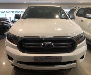 Ford Ranger  XLS AT   2018 - Cần bán gấp Ford Ranger XLS AT đời 2018, màu trắng, nhập khẩu, 580 triệu