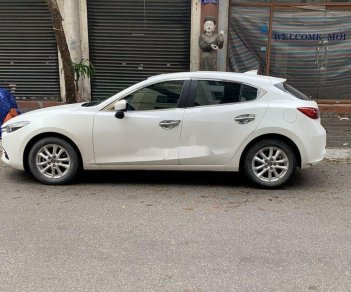 Mazda 3   2017 - Bán Mazda 3 năm sản xuất 2017, màu trắng đẹp như mới