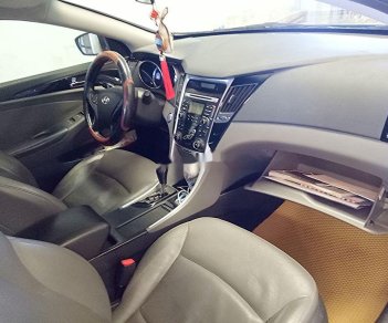 Hyundai Sonata   2011 - Cần bán lại xe Hyundai Sonata 2011, màu đen, xe nhập