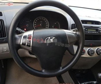 Hyundai Avante 2014 - Bán Hyundai Avante 1.6MT sản xuất 2014, màu trắng số sàn