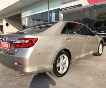 Toyota Camry   2.5Q 2014 - Bán xe Toyota Camry 2.5Q sản xuất năm 2014 số tự động, 790 triệu