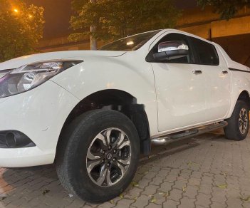 Mazda BT 50   2016 - Cần bán lại xe Mazda BT 50 đời 2016, màu trắng, nhập khẩu  