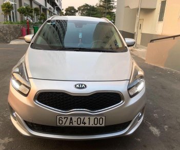 Kia Rondo 2015 - Bán ô tô Kia Rondo 2.0AT đời 2015 giá cạnh tranh