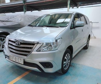 Toyota Innova   2016 - Bán ô tô Toyota Innova sản xuất 2016, màu bạc