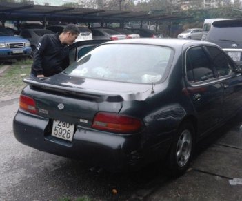 Nissan Bluebird 1993 - Bán Nissan Bluebird sản xuất năm 1993, màu xám, xe nhập 