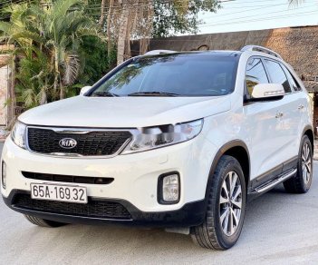 Kia Sorento 2014 - Cần bán xe Kia Sorento sản xuất năm 2014, màu trắng, 668 triệu