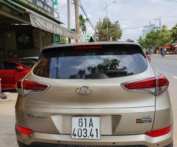 Hyundai Tucson   2017 - Cần bán xe cũ Hyundai Tucson đời 2017, giá 830tr