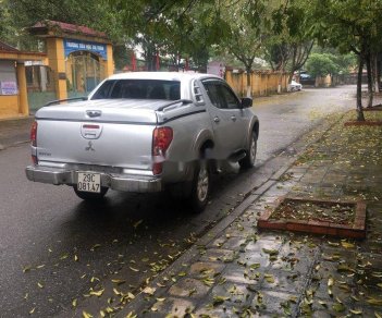 Mitsubishi Triton      2011 - Cần bán xe Mitsubishi Triton đời 2011, nhập khẩu