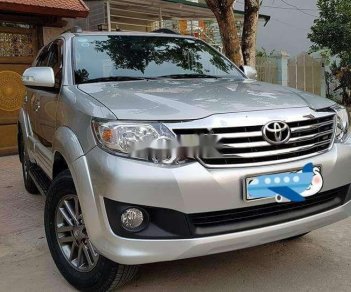 Toyota Fortuner 2013 - Bán Toyota Fortuner AT đời 2013, màu bạc số tự động, 495 triệu