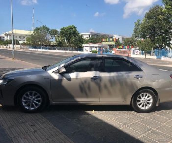 Toyota Camry   2016 - Bán Toyota Camry đời 2016, màu bạc, chính chủ, giá cạnh tranh