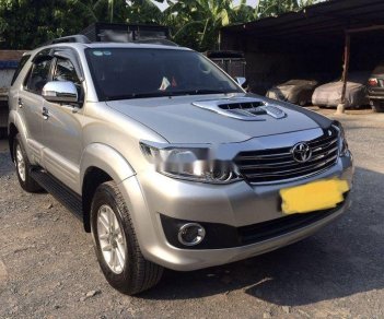 Toyota Fortuner 2013 - Bán Toyota Fortuner MT năm sản xuất 2013 số sàn