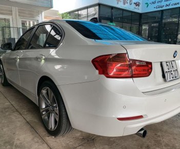 BMW 3 Series   2012 - Bán xe cũ BMW 320i sản xuất năm 2012, xe nhập