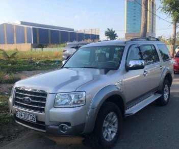 Ford Everest 2007 - Cần bán gấp Ford Everest đời 2007, màu bạc