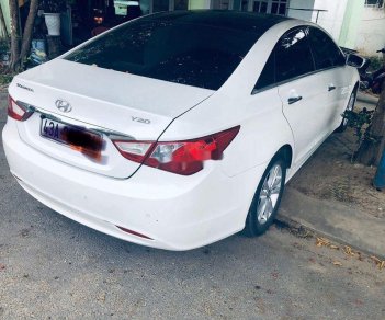 Hyundai Sonata   2010 - Bán Hyundai Sonata năm 2010, màu trắng, nhập khẩu  