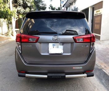 Toyota Innova   2016 - Bán xe Toyota Innova sản xuất năm 2016, màu xám, số sàn 