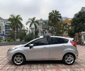 Ford Fiesta   2011 - Bán Ford Fiesta đời 2011, màu bạc, giá chỉ 290 triệu