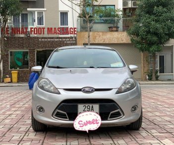 Ford Fiesta   2011 - Bán Ford Fiesta đời 2011, màu bạc, giá chỉ 290 triệu