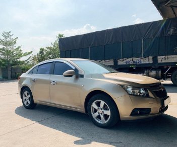 Chevrolet Cruze 2010 - Bán Chevrolet Cruze LTZ 1.8 AT 2010, màu vàng, xe nhập, giá chỉ 285 triệu