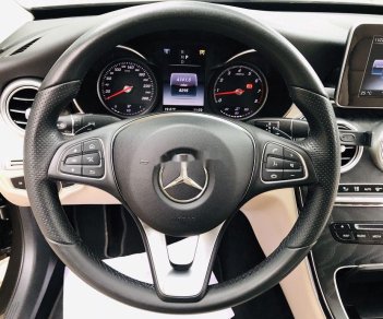 Mercedes-Benz C class 2018 - Cần bán Mercedes C200 năm 2018, màu nâu 