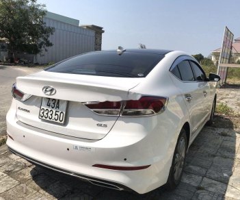 Hyundai Elantra    2018 - Cần bán Hyundai Elantra đời 2018