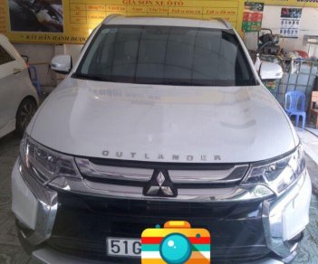 Mitsubishi Outlander 2019 - Bán xe Mitsubishi Outlander năm 2019, màu trắng, xe nhập, giá tốt