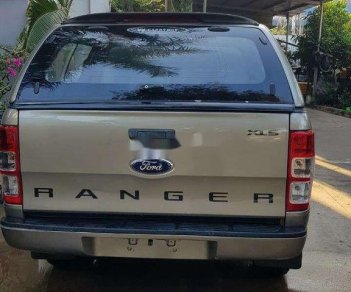 Ford Ranger    2013 - Cần bán lại xe Ford Ranger năm 2013, màu ghi vàng