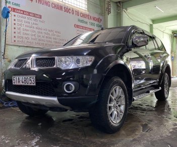 Mitsubishi Pajero Sport 2013 - Cần bán lại xe Mitsubishi Pajero Sport năm sản xuất 2013, màu đen 