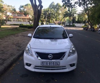 Nissan Sunny 2013 - Cần bán gấp Nissan Sunny đời 2013, màu trắng, 325 triệu