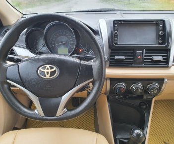 Toyota Vios 2014 - Chính chủ cần bán Toyota Vios năm sản xuất 2014, màu kem (be), số tự động