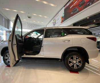 Toyota Fortuner 2.4G 2020 - Toyota Đông Sài Gòn bán xe Toyota Fortuner 2.4G sản xuất năm 2020, màu trắng