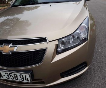 Chevrolet Cruze   2011 - Bán Chevrolet Cruze đời 2011, màu vàng, giá 275 triệu