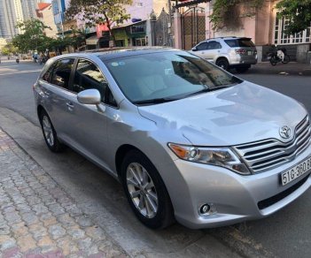 Toyota Venza 2009 - Cần bán gấp Toyota Venza đời 2009, màu bạc, nhập khẩu nguyên chiếc, 690 triệu