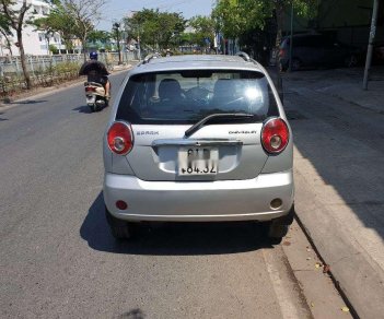 Chevrolet Spark 2011 - Cần bán xe Chevrolet Spark đời 2011, màu bạc, giá chỉ 120 triệu