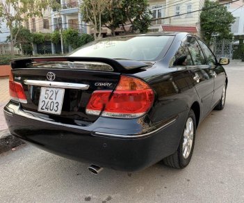 Toyota Camry 2005 - Cần bán lại xe Toyota Camry năm sản xuất 2005, màu đen, 355 triệu