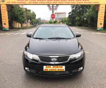 Kia Forte 1.6 AT 2011 - Salon Auto Đào Hằng cần bán xe Kia Forte 1.6 AT sản xuất năm 2011, màu đen