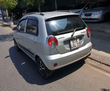 Chevrolet Spark 2011 - Cần bán xe Chevrolet Spark đời 2011, màu bạc, giá chỉ 120 triệu