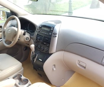 Toyota Sienna 2007 - Bán ô tô Toyota Sienna sản xuất 2007, màu vàng, nhập khẩu, giá tốt