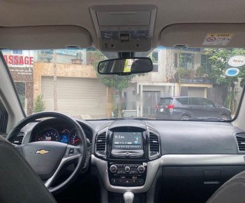 Chevrolet Captiva 2016 - Bán Chevrolet Captiva 2016, màu trắng, 610tr