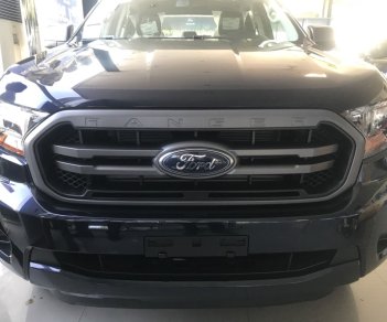 Ford Ranger XLS AT 2020 - Bán Ford Ranger XLS AT sản xuất 2020, màu xanh lam, xe nhập, giá cạnh tranh