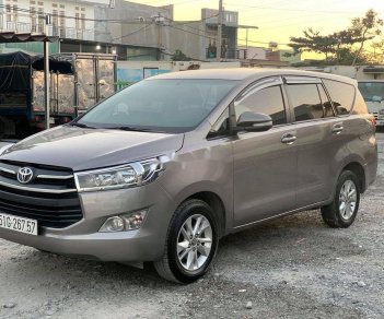 Toyota Innova  E 2.0 MT  2016 - Bán ô tô Toyota Innova E 2.0 MT đời 2016