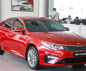 Kia Optima 2020 - Ưu đãi giá thấp với chiếc Kia Optima Luxury 2.0AT, sản xuất 2020, sẵn xe, giao nhanh